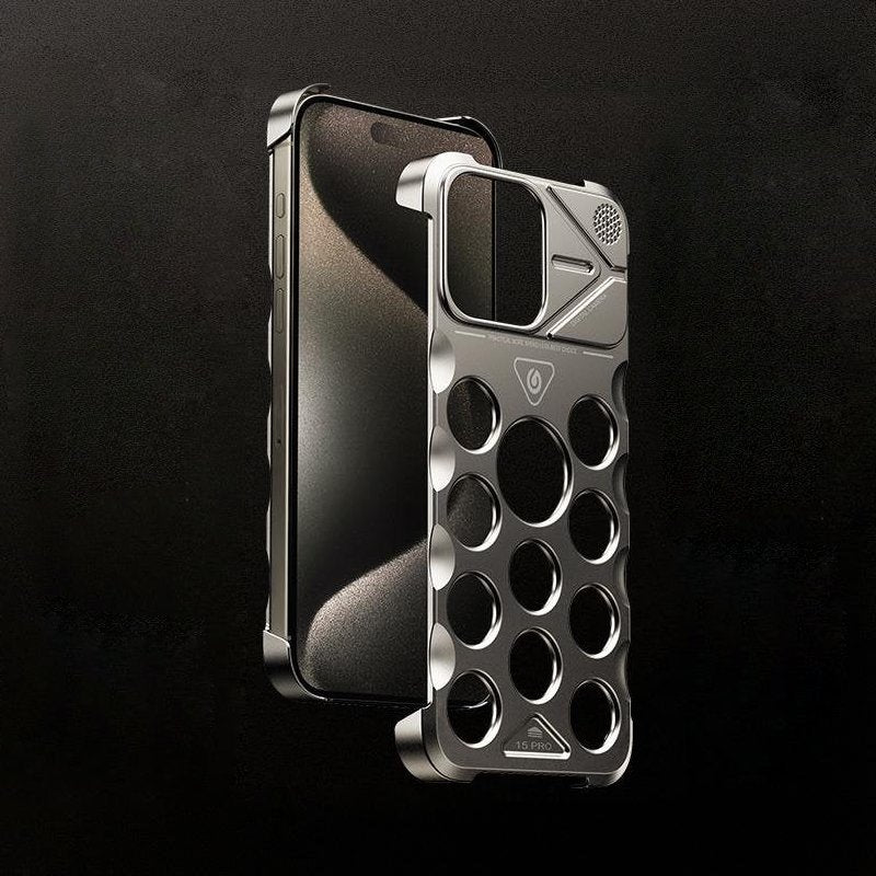 3 iPhone Cases @Rs.1299/-