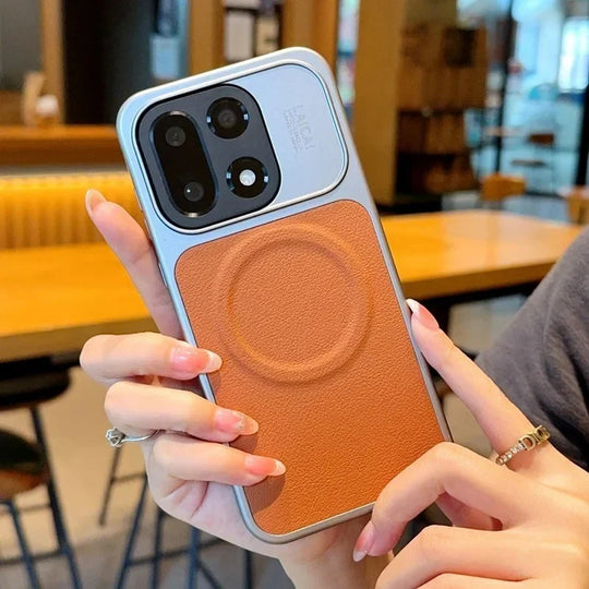 Everyday Carry MagSafe Leather Case - protection