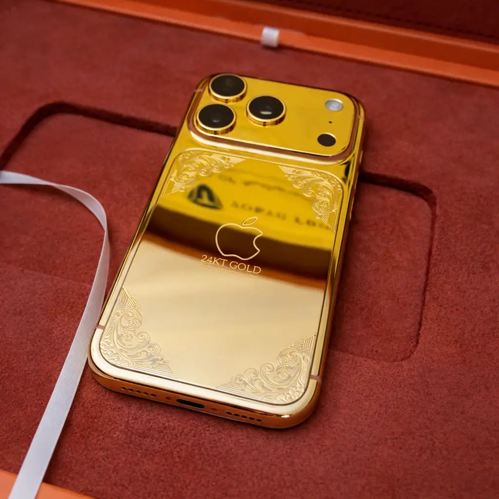 High-end luxury iPhone 17 Pro Max case
