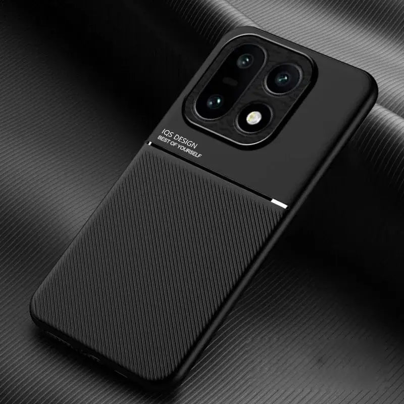 Slim protective phone case with moiré-textured finish