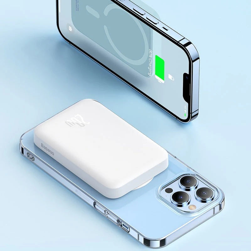 MagBoost 20W Ultra-Portable Power Bank – Fast Charging On-the-Go.